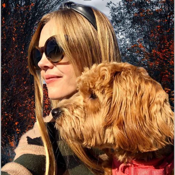 Meet your Posher, Stephanie - Picture 1 of 1